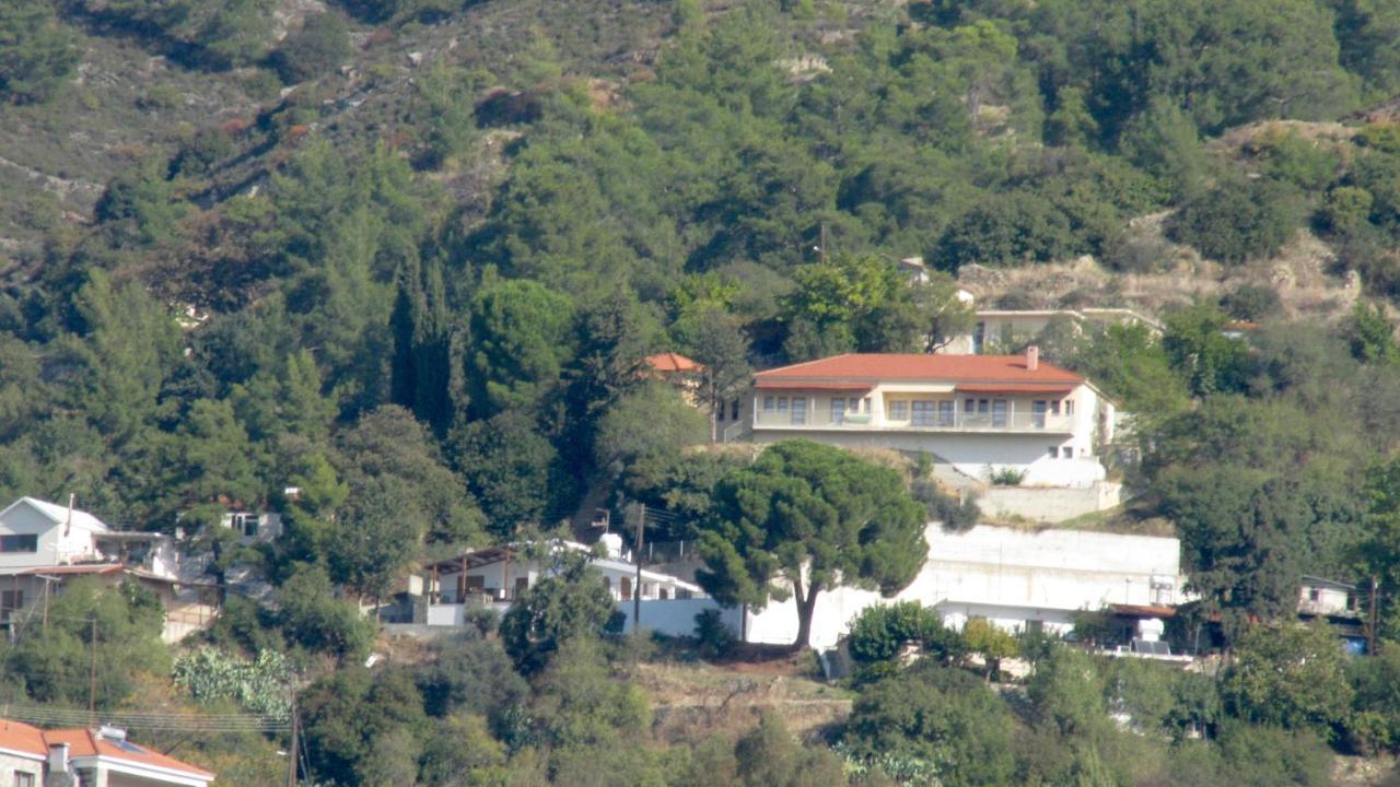 Villa Retreat Centre Cyprus à Zoopiyi Extérieur photo